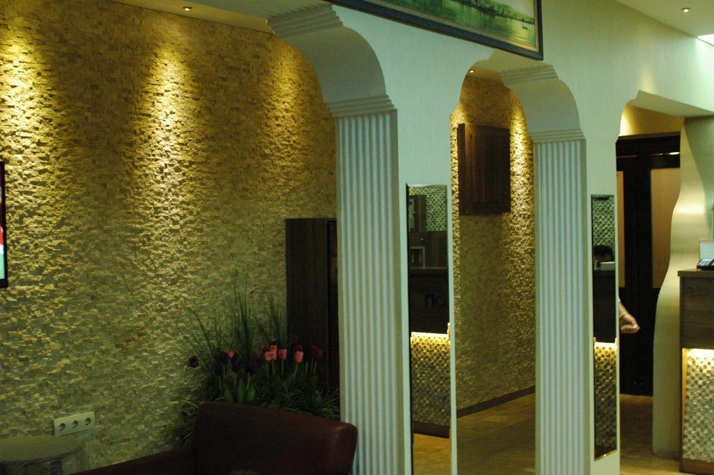 Konak Saray Hotel Izmir Exteriör bild